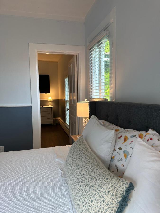 The Belvedere B&B Charlevoix Εξωτερικό φωτογραφία